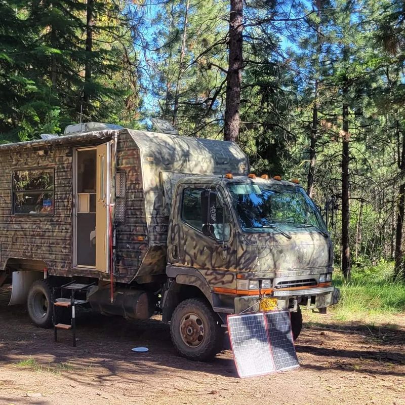 Picture 4/9 of a 2003 Mitsubishi Fuso Fg for sale or trade for sale in Boise, Idaho