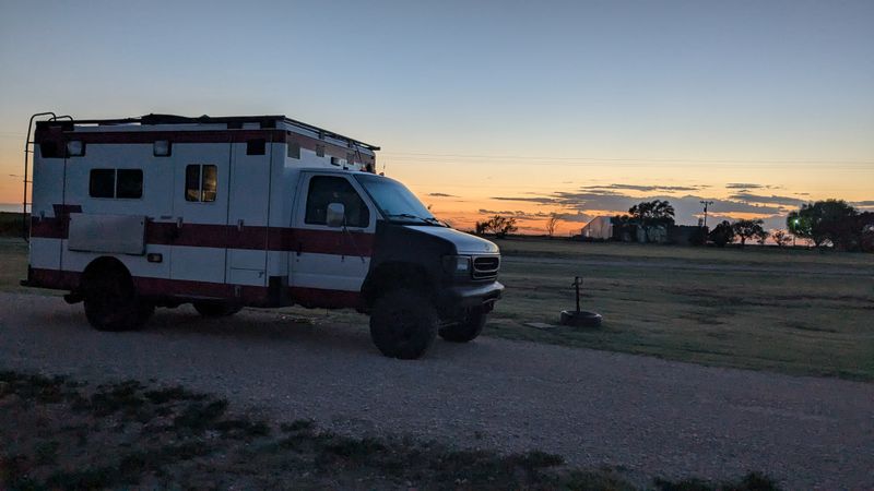 Picture 3/35 of a 2002 Ford E450 4x4 Ambulance Conversion for sale in Sullivan, Indiana