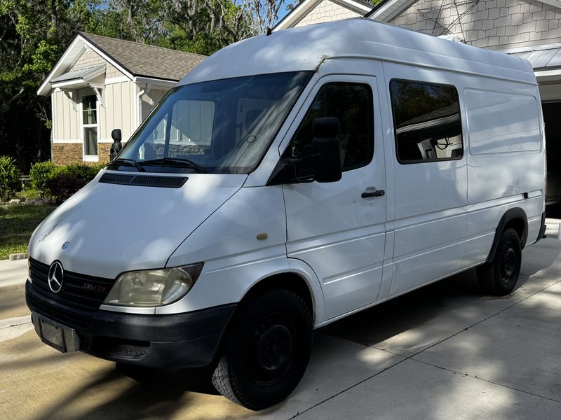 Picture 4/19 of a 2006 Mercedes-Benz sprinter 2500 cargo high roof w/144" wb for sale in Green Cove Springs, Florida
