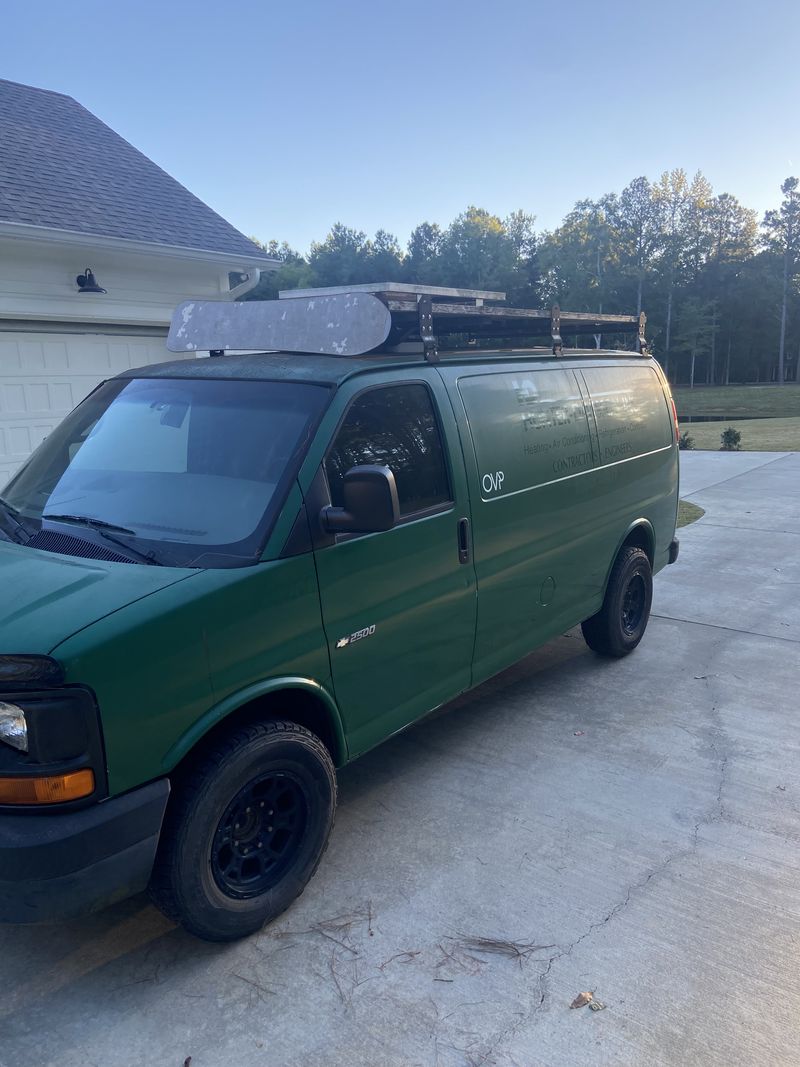 Picture 3/15 of a Adventure Van for sale in Philadelphia, Mississippi