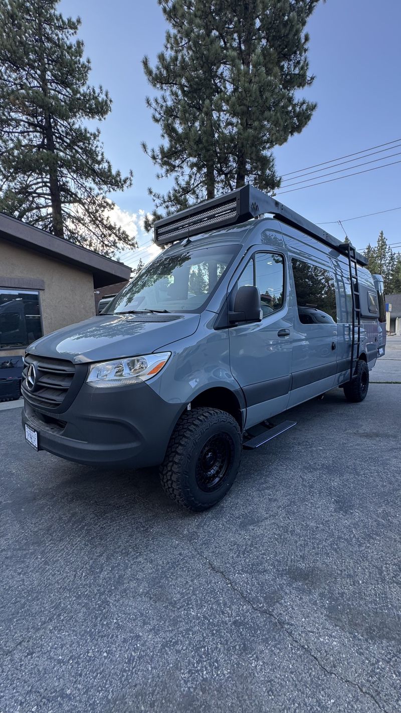 Picture 2/19 of a AWD 2025 NEW 170 Sprinter sits/sleeps 4 (5) ELEVATOR BED for sale in Big Bear City, California