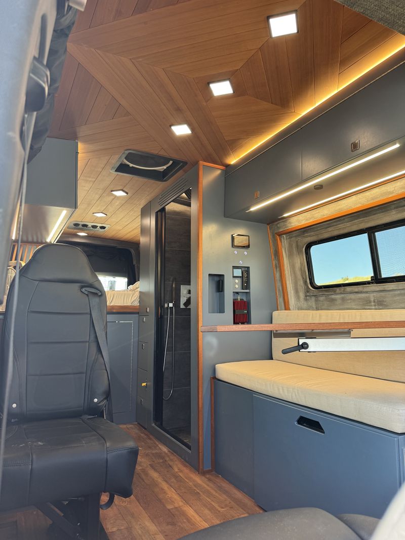Picture 4/19 of a Mercedes Sprinter 170 4x4 with Solar Sail for sale in Arroyo Grande, California