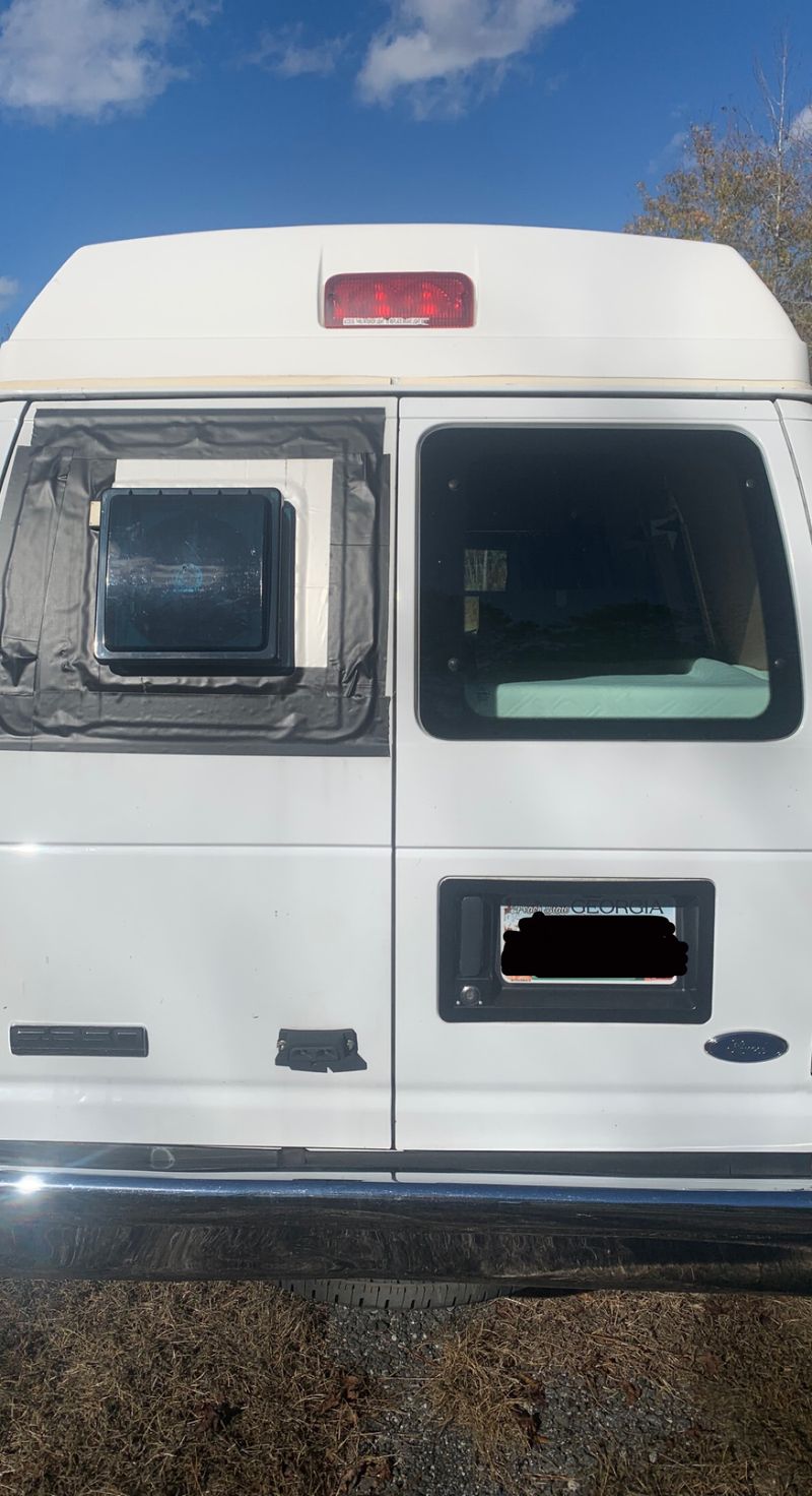 Picture 4/9 of a 2007 Ford Econoline Van  for sale in Newnan, Georgia