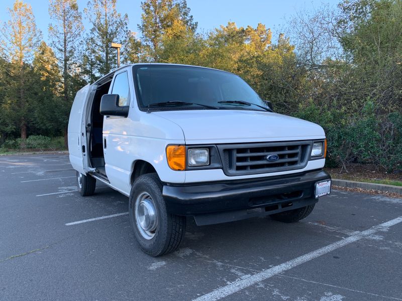 Picture 2/20 of a 2006 Ford Econoline E-250 Camper Van for sale in Palo Alto, California