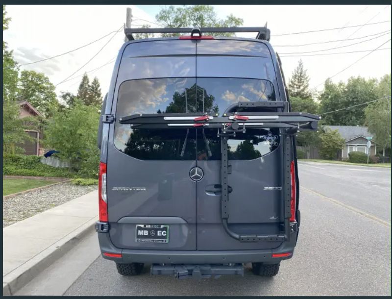 Picture 3/6 of a 2019 MERCEDES-BENZ SPRINTER 144 4X4 for sale in Chico, California