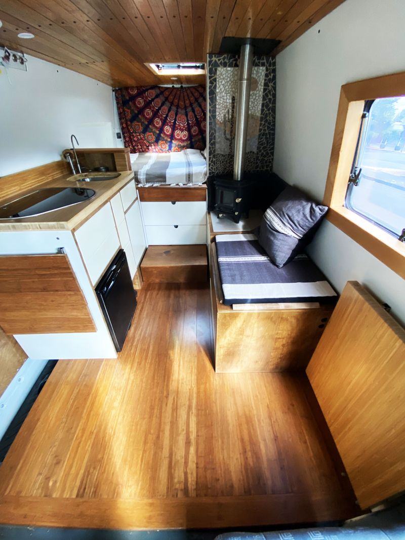 Picture 2/15 of a 2005 sprinter 2500 140”wb  for sale in San Diego, California