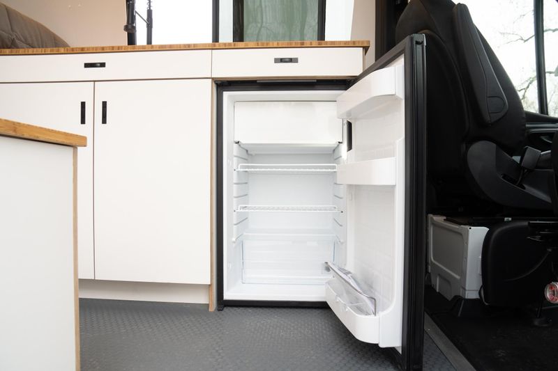 Picture 2/10 of a  *NEW BUILD* 2022 Geotrek Albatross – Mercedes Sprinter 144 for sale in Fort Lupton, Colorado