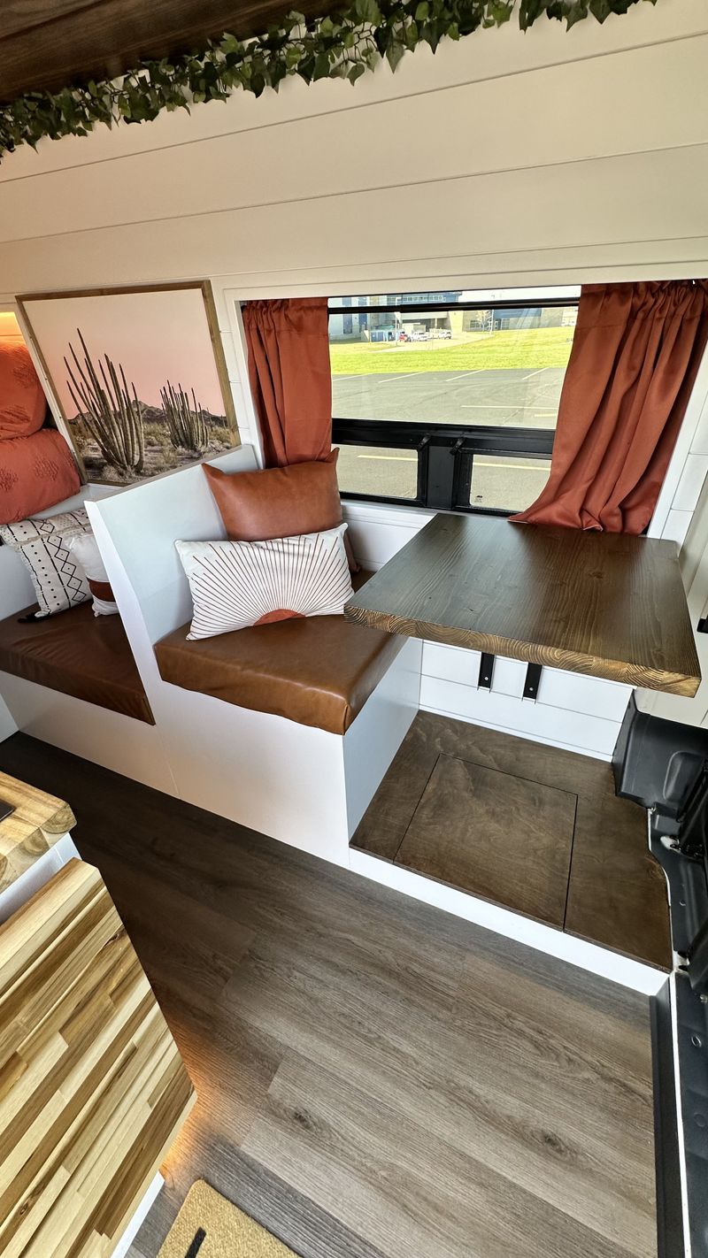 Picture 4/14 of a Luxury full time camper van!🌵🏜️ for sale in Carthage, Missouri