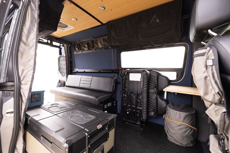 Picture 3/21 of a 2019 Mercedes Sprinter 4x4 Adventure Wagon Build for sale in San Clemente, California