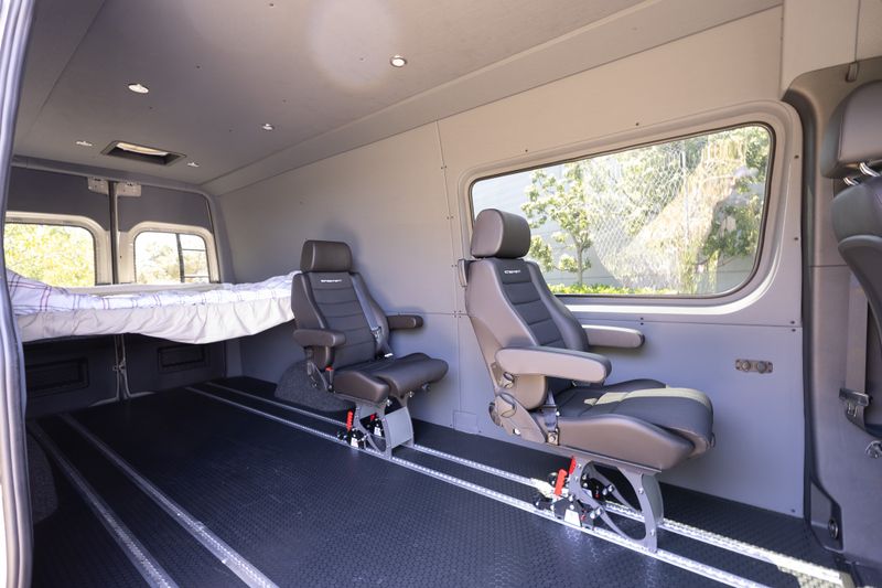 Picture 2/22 of a 2021 Mercedes-Benz Sprinter 170 4x4 for sale in Huntington Beach, California