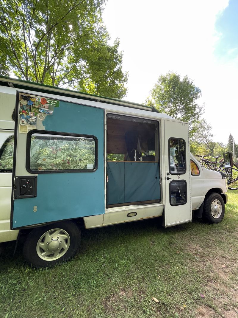 Picture 2/33 of a Tina the Minibus for sale in Belmont, New Hampshire