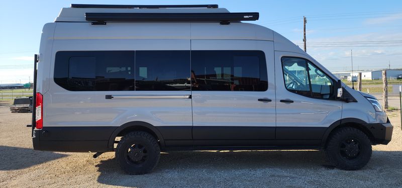 Picture 4/41 of a 2022 Ford Transit 250 HR Campervan w/2023 Pro Conversion for sale in Abilene, Texas