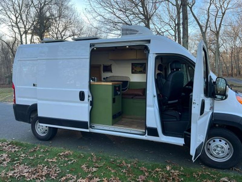 Picture 3/9 of a Low Miles! 2019 Dodge Ram Promaster 2500 for sale in Hartford, Connecticut