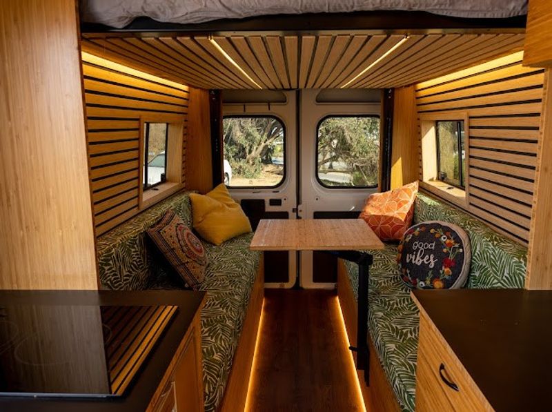 Picture 4/35 of a RAM PROMASTER 3500 EXTENDED for sale in Revere, Massachusetts