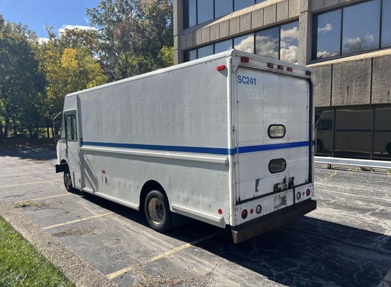 Picture 4/14 of a 2003 Freightliner MT55 Step Van, Camper, Van Life for sale in Rocky River, Ohio