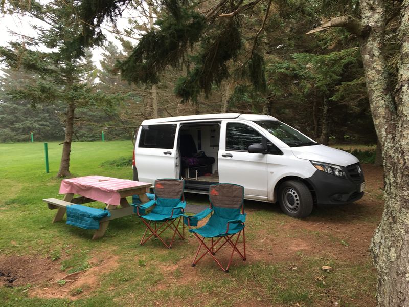 Picture 3/17 of a Like New Mercedes Metris Camper van for sale in Madison, Wisconsin