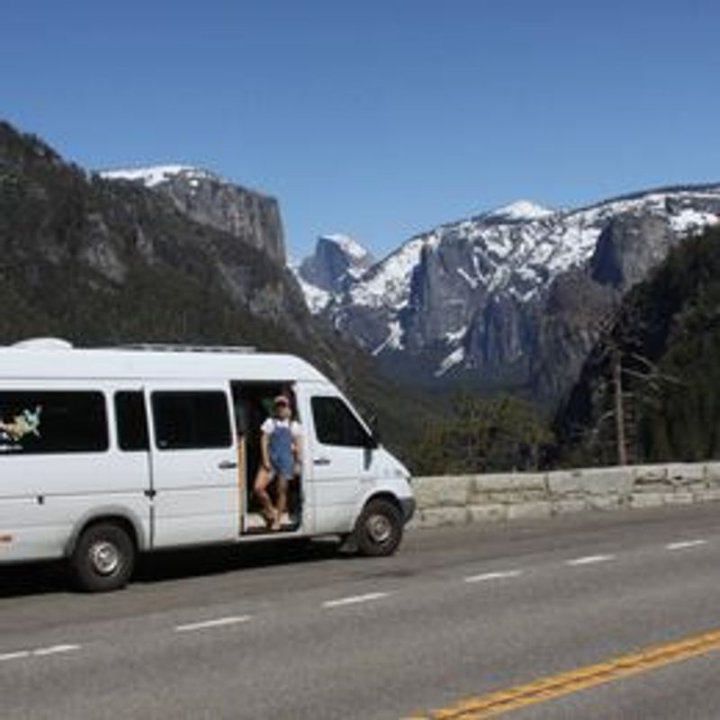 Picture 1/45 of a 2005 Freightliner Sprinter (with internet) for sale in Vancouver, Washington