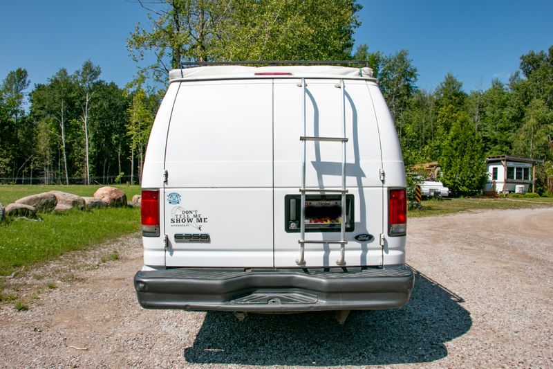 Picture 3/29 of a 2006 Ford e-350 Super Duty  for sale in College Park, Maryland