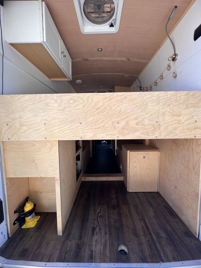 Picture 6/10 of a 2019 Ford Transit 250 High Roof - Professional Conversion for sale in Loomis, California