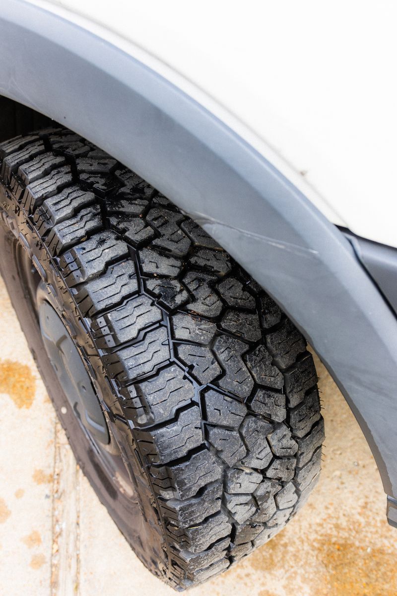 Picture 2/16 of a 2017 Ford Transit 150 - 148 WB Medium Roof for sale in Chattanooga, Tennessee