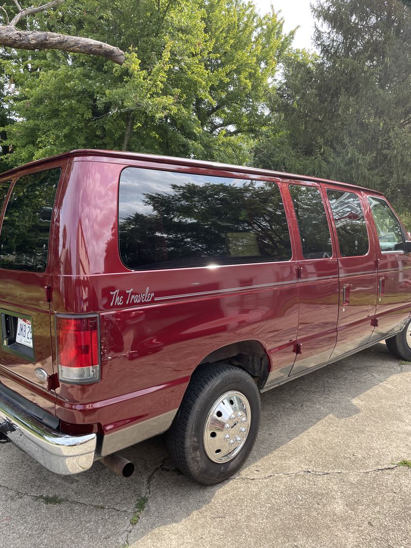 Picture 3/13 of a 2006 E350 self converted CAMPER VAN for sale in Cincinnati, Ohio