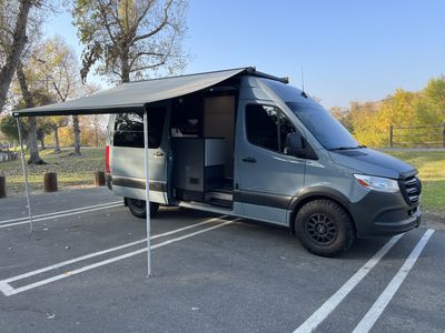 Photo of a Camper Van for sale: Sprinter 2021 RWD V6 Diesel