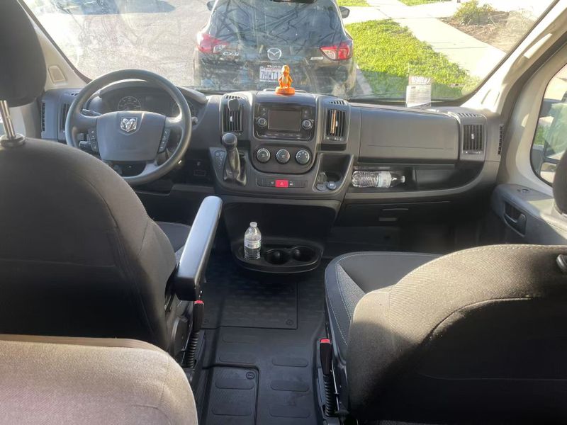 Picture 4/8 of a 2021 Winnebago Solis Pocket 36A for Sale for sale in Walnut, California