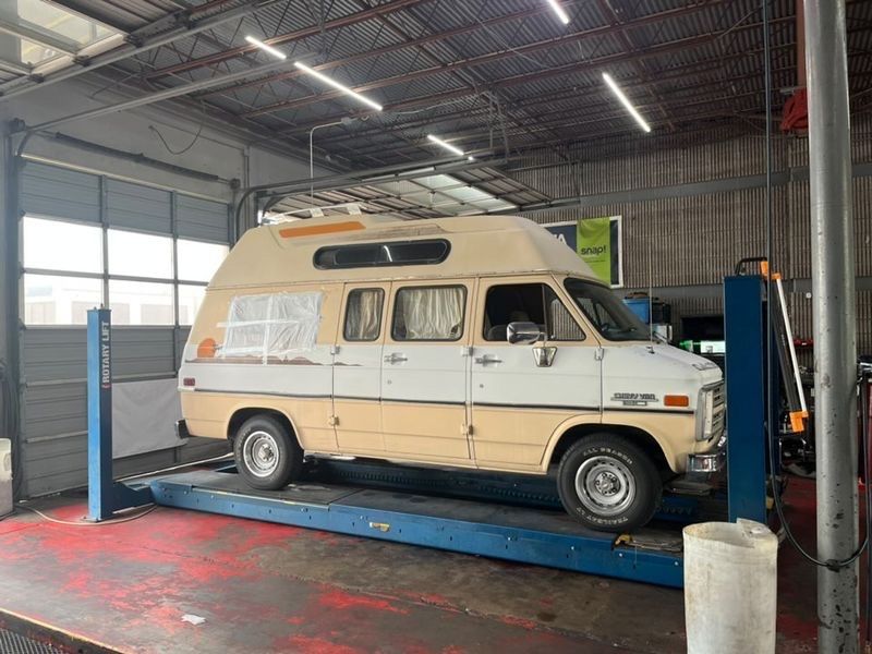 Picture 5/16 of a 1985 Chevrolet G-Series (G20) for sale in Houston, Texas