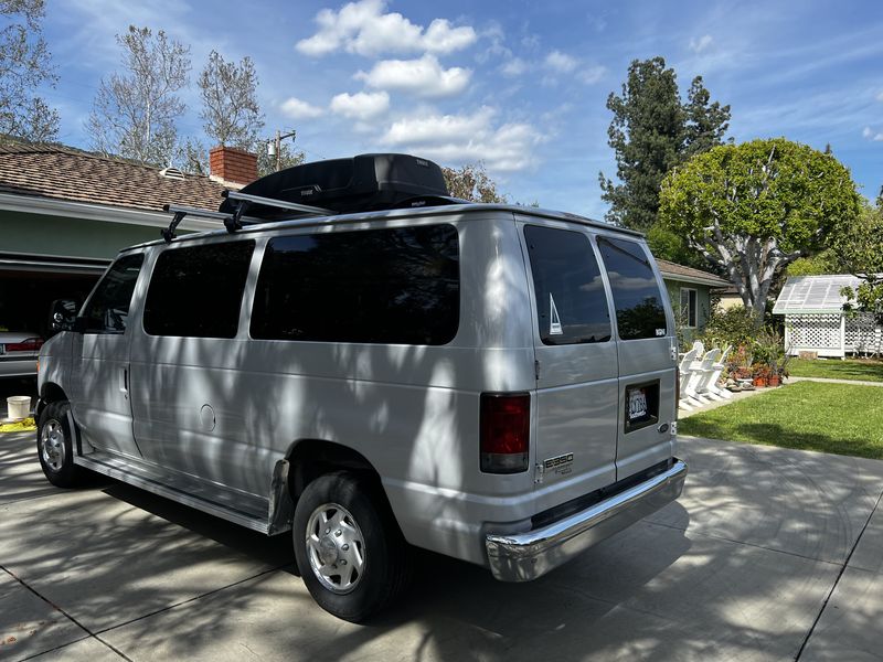 Picture 3/7 of a 2007 Ford E350 for sale in Long Beach, California