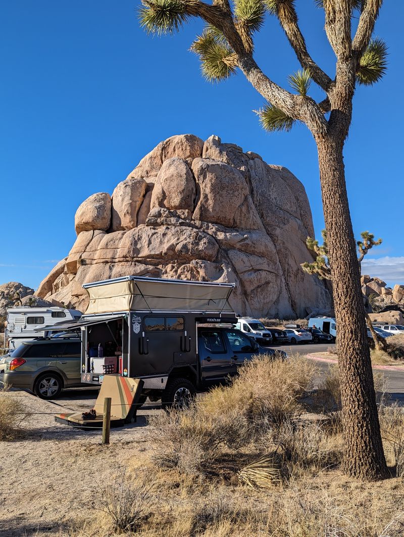 Picture 4/14 of a 2019 Nissan Frontier Pro-4X Custom Camper for sale in Oceanside, California