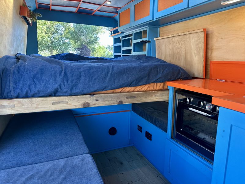 Picture 5/9 of a 2006 Dodge Sprinter for sale in Reno, Nevada