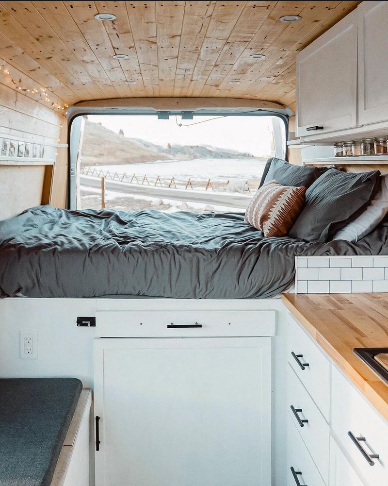 Picture 5/13 of a 2500 RamPromaster off grid camper van! for sale in Portland, Oregon