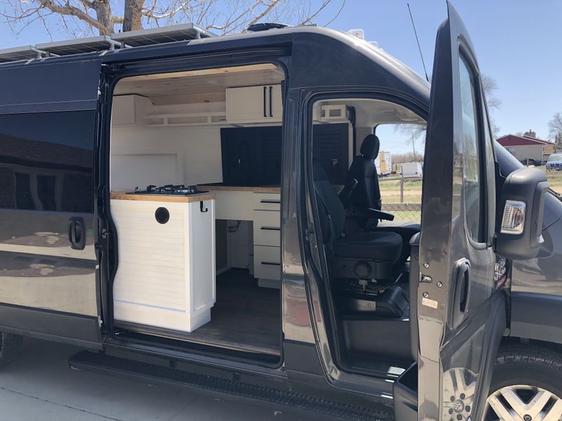 Picture 3/26 of a 2020 ram Promaster 2500 high roof for sale in Longmont, Colorado