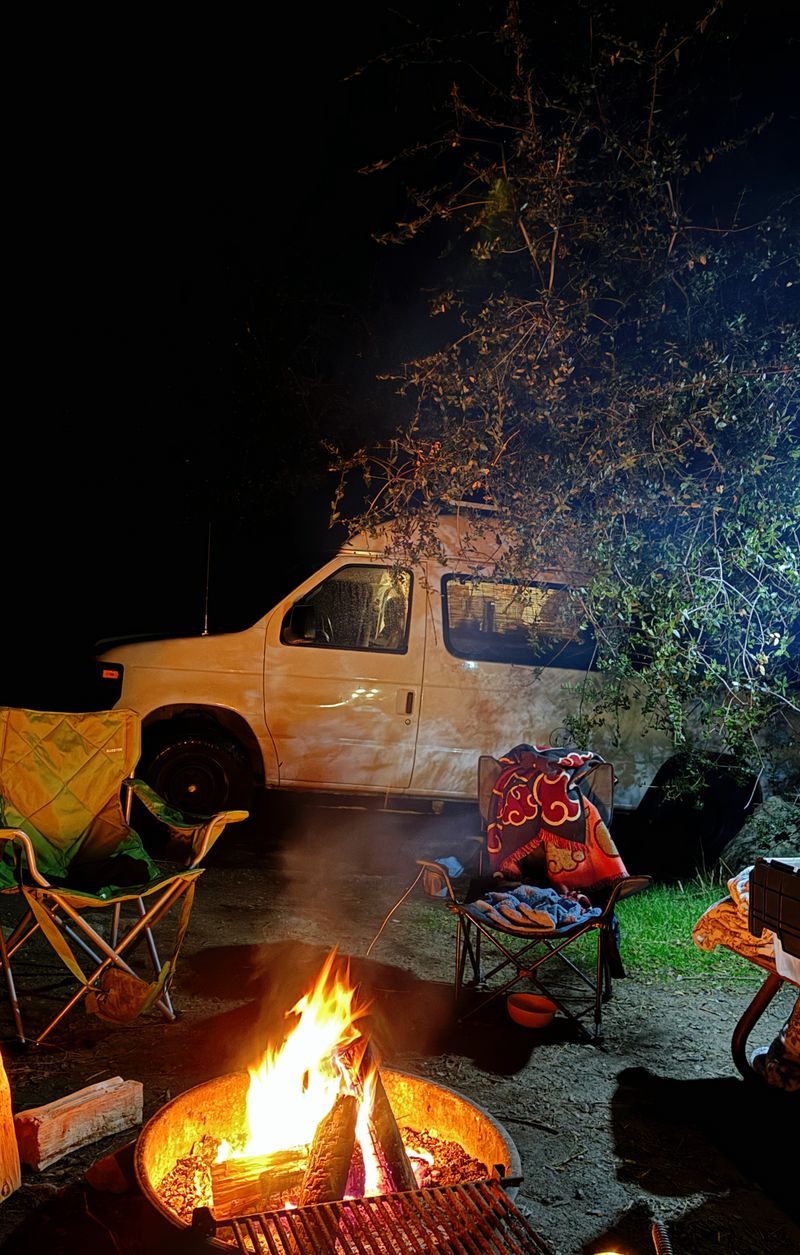 Picture 2/12 of a 2009 Ford 250 Econoline Campervan for sale in Santa Clarita, California