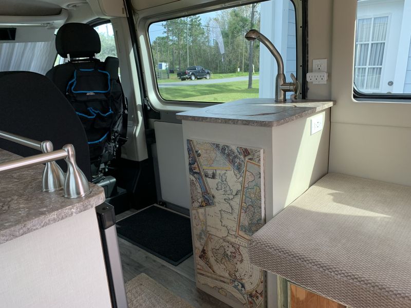 Picture 5/19 of a 2017 Dodge Ram Promaster 3500 Professionaly Customized  for sale in Orlando, Florida