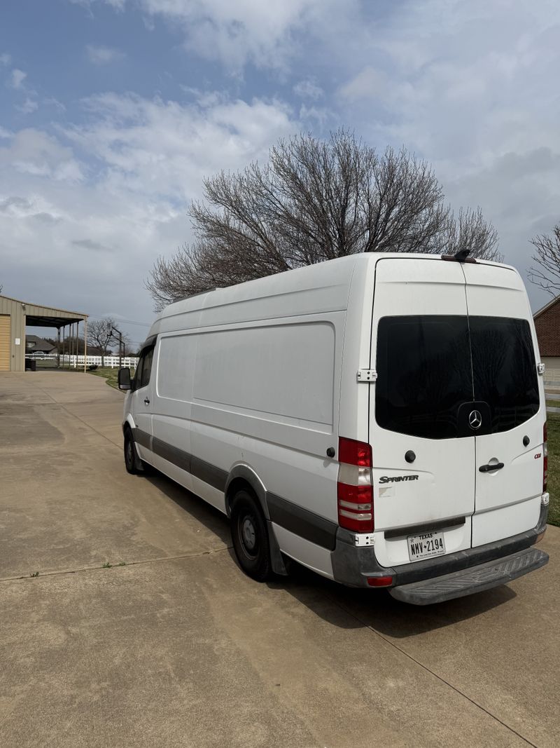 Picture 5/30 of a 2010 Mercedes-Benz Sprinter 2500 Freightliner V6 3.0L Diesel for sale in Keller, Texas