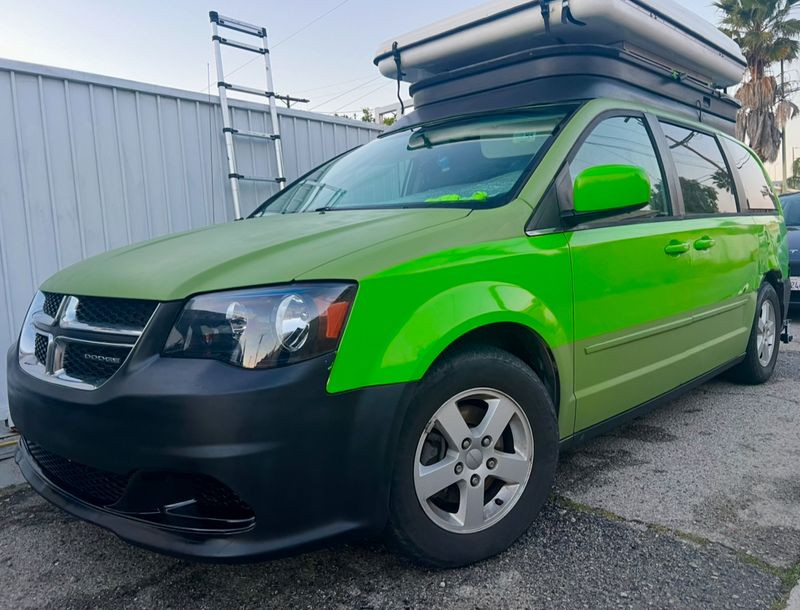 Picture 1/14 of a 2012 Dodge Mini Rv JUCY VAN for sale in Malibu, California
