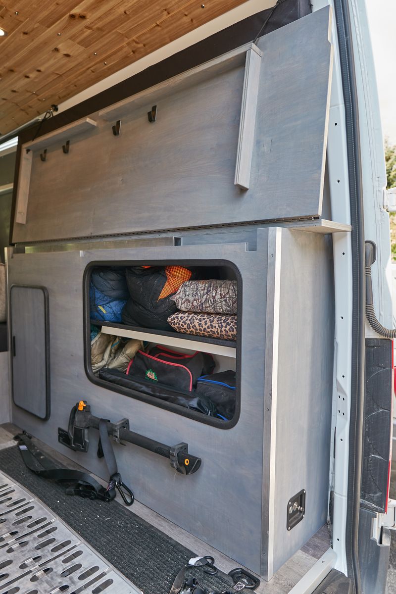 Picture 5/28 of a 2019 Sprinter Gas turbo engine for sale in Edwards, Colorado