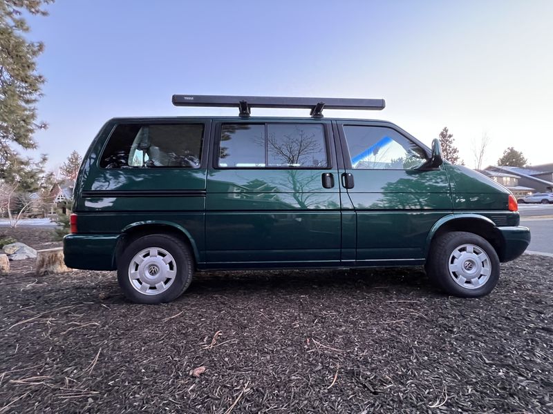 Picture 1/18 of a 1999 Volkswagen Eurovan MV for sale in Bend, Oregon