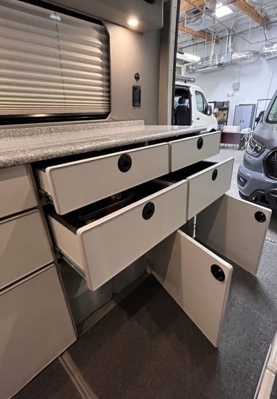 Picture 9/37 of a 2016 Sprinter 144 HR 4x4 - Sportsmobile Conversion for sale in Mesa, Arizona