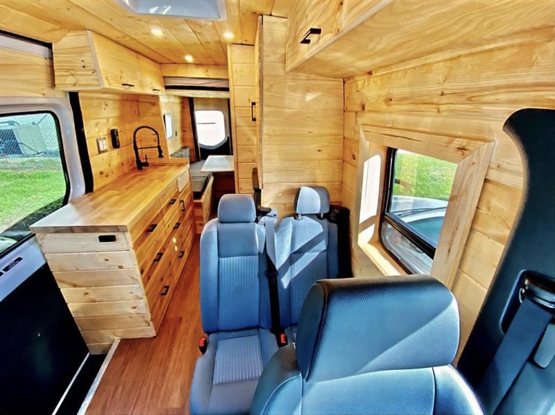 Picture 5/18 of a 2019 Mercedes Sprinter 170" for sale in Wheat Ridge, Colorado