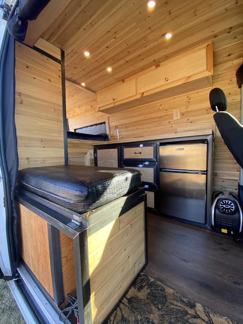 Picture 4/17 of a 2019 Ram Promaster 2500 159” WB for sale in Austin, Texas