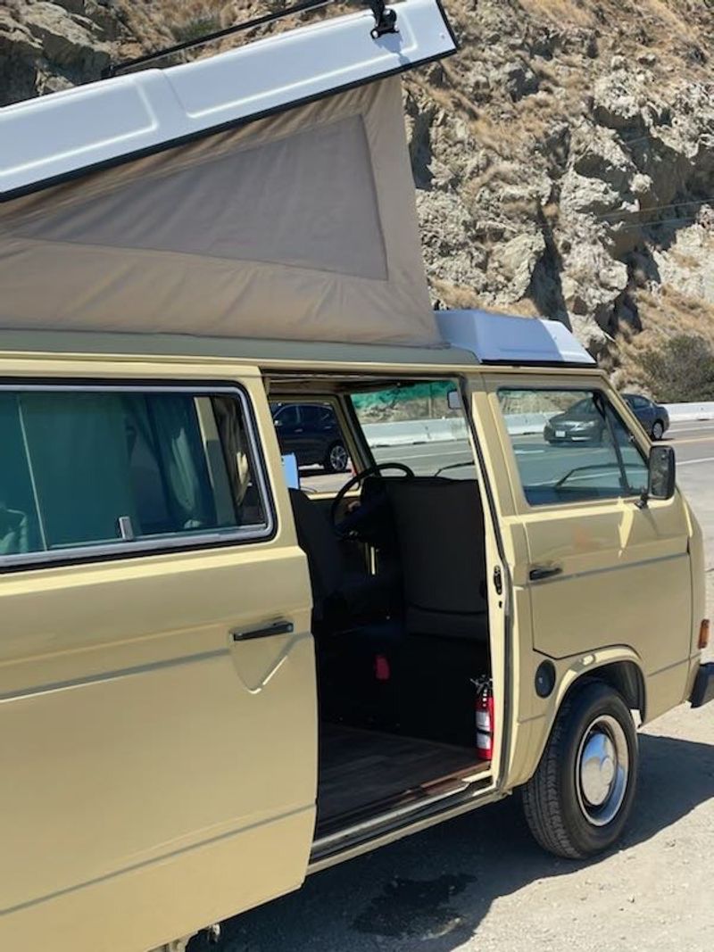 Picture 2/24 of a 1980 Volkswagen Vanagon Westfalia  for sale in Granada Hills, California