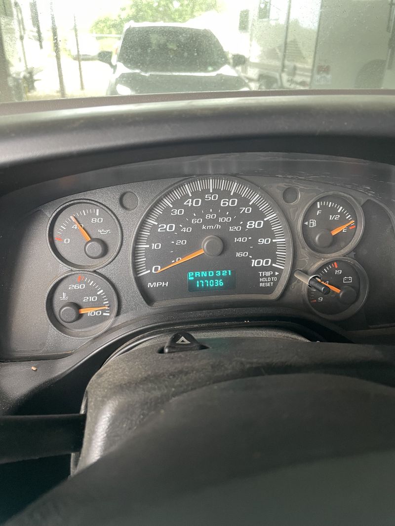 Picture 3/10 of a 2007 GMC Savana 2500 Cargo Van for sale in Cypress, Texas