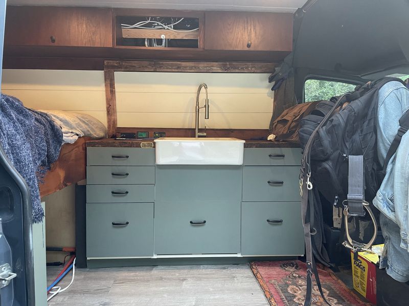 Picture 6/10 of a 2019 Mercedes Sprinter  for sale in Portland, Oregon