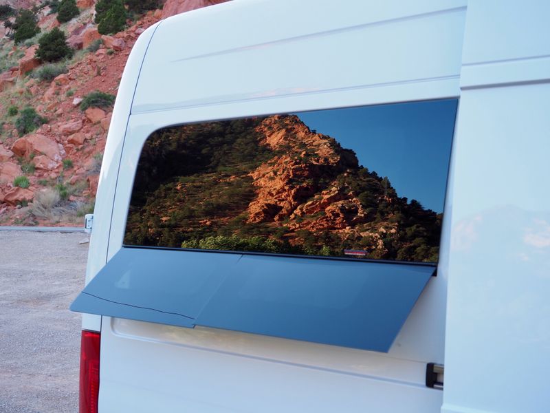 Picture 4/18 of a 2022 Mercedes-Benz sprinter 2500 for sale in Salt Lake City, Utah