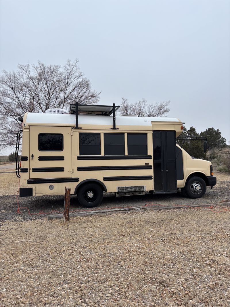 Picture 1/27 of a 2006 Mini Skoolie Campervan for sale in Tulsa, Oklahoma