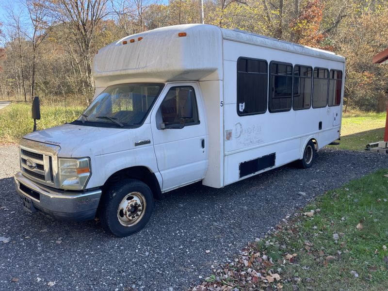 Picture 1/10 of a Shuttle Bus RV  for sale in Beaver, Ohio