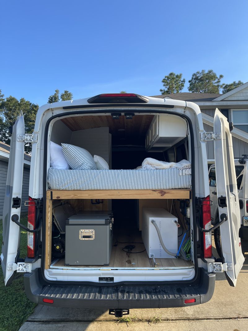 Picture 4/42 of a 2018 ford transit medium roof for sale in Pensacola, Florida