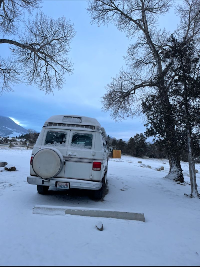 Picture 3/18 of a 1992 Chevrolet Roadtrek for sale in Kirkland, Washington